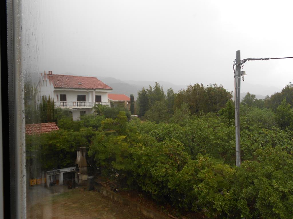 Apartments Lana Starigrad Paklenica Quarto foto